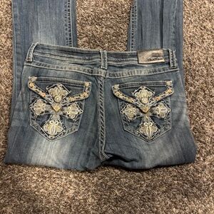 Women’s Grace Easy Fit Embroidered Blue Jeans